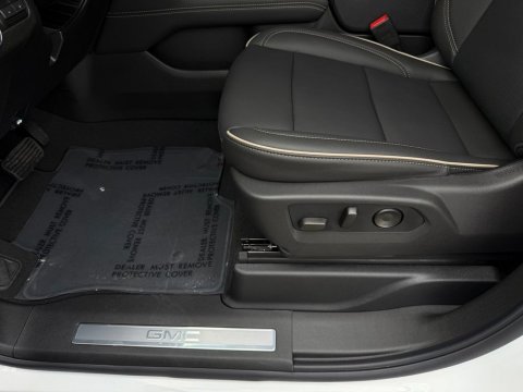 New Summit White 2026 GMC Yukon XL Elevation 4WD - photo 12 - Stock #261263