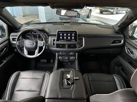 Pre-Owned Onyx Black 2021 GMC Yukon XL SLT 4WD - photo 21 - Stock #260527A