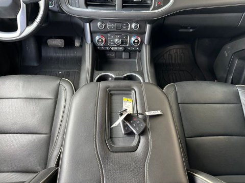 Pre-Owned Onyx Black 2021 GMC Yukon XL SLT 4WD - photo 22 - Stock #260527A
