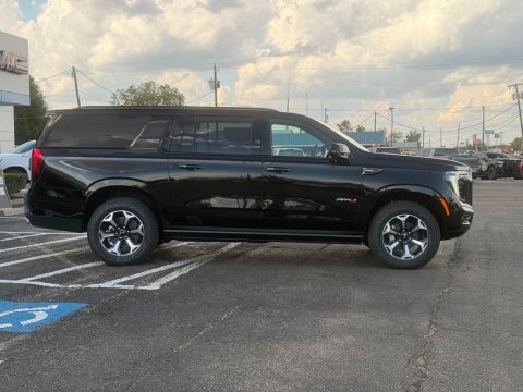 New Onyx Black 2026 GMC Yukon XL AT4 4WD - photo 4 - Stock #261394