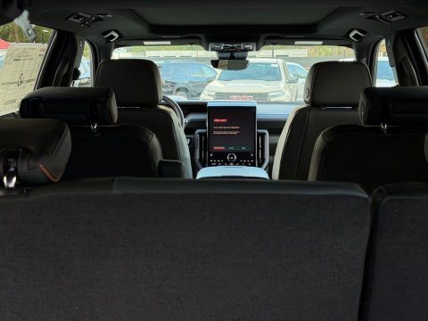 New Onyx Black 2026 GMC Yukon XL AT4 4WD - photo 9 - Stock #261394