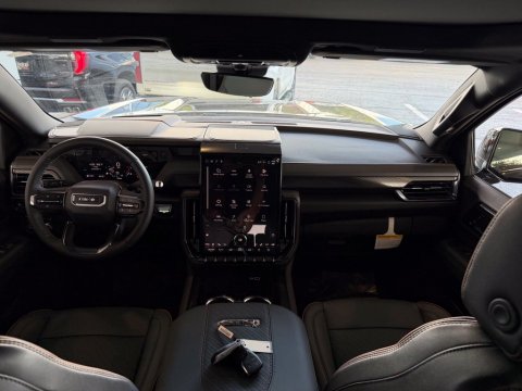 New Onyx Black 2026 GMC Yukon XL AT4 4WD - photo 21 - Stock #261394
