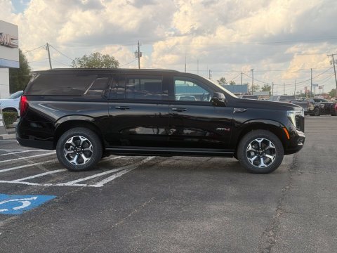 New Onyx Black 2026 GMC Yukon XL AT4 4WD - photo 5 - Stock #261394