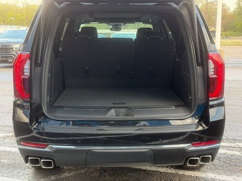New Onyx Black 2026 GMC Yukon XL AT4 4WD - photo 9 - Stock #261394