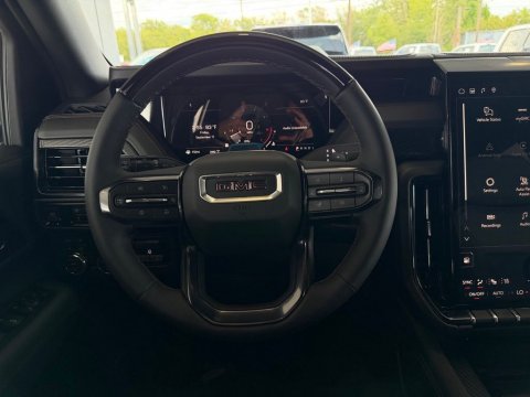 New Sterling Metallic 2026 GMC Yukon XL AT4 4WD - photo 19 - Stock #261376