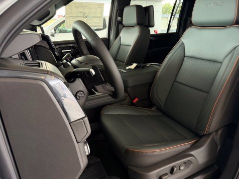 New Sterling Metallic 2026 GMC Yukon XL AT4 4WD - photo 14 - Stock #261376