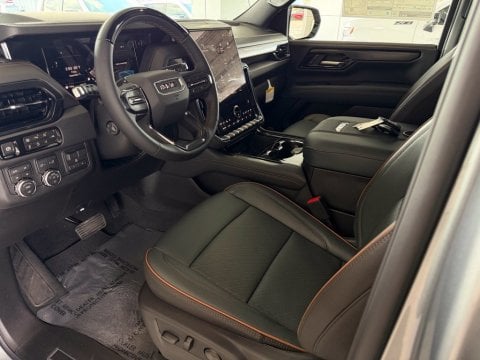 2026 GMC Yukon XL AT4 - Photo 10