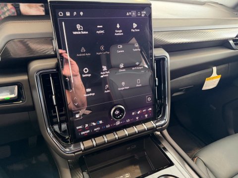 2026 GMC Yukon XL AT4 - Photo 24