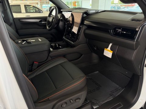 New Summit White 2026 GMC Yukon XL AT4 4WD - photo 16 - Stock #261373