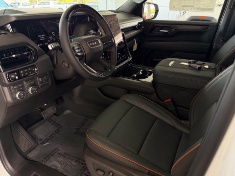 New Summit White 2026 GMC Yukon XL AT4 4WD - photo 11 - Stock #261373