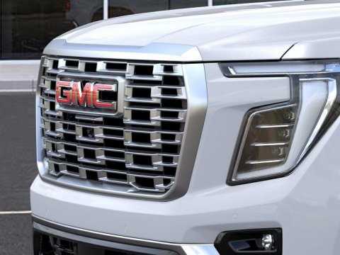 New Glacier White Tricoat 2026 GMC Yukon XL Denali 4WD - photo 13 - Stock #261377