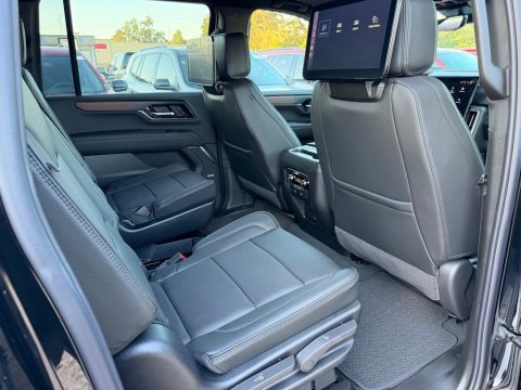 New Onyx Black 2026 GMC Yukon XL Denali 4WD - photo 18 - Stock #261375