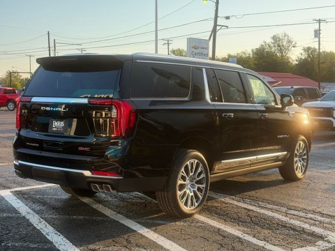 New Onyx Black 2026 GMC Yukon XL Denali 4WD - photo 6 - Stock #261375