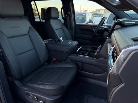 New Onyx Black 2026 GMC Yukon XL Denali 4WD - photo 18 - Stock #261375