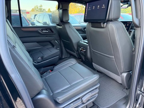 New Onyx Black 2026 GMC Yukon XL Denali 4WD - photo 19 - Stock #261375