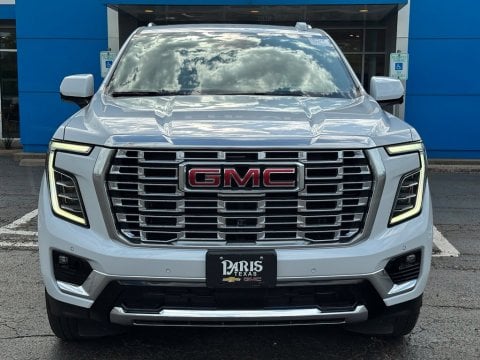 New Glacier White Tricoat 2026 GMC Yukon XL Denali 4WD - photo 2 - Stock #260528