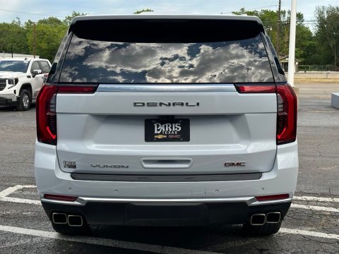 New Glacier White Tricoat 2026 GMC Yukon XL Denali 4WD - photo 5 - Stock #260528