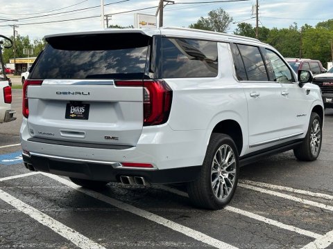 New Glacier White Tricoat 2026 GMC Yukon XL Denali 4WD - photo 6 - Stock #260528