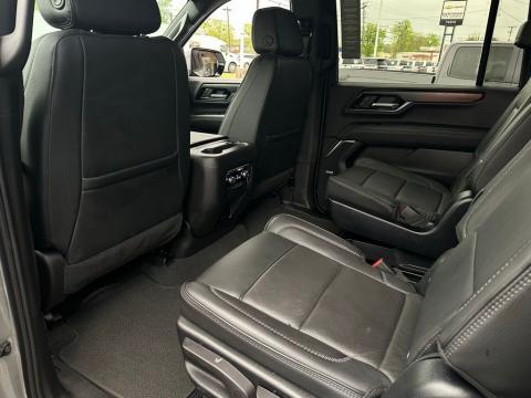 Pre-Owned Sterling Metallic 2025 GMC Yukon XL Denali 4WD - photo 16 - Stock #A1056