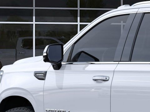 New Glacier White Tricoat 2026 GMC Yukon XL Denali Ultimate 4WD - photo 12 - Stock #261362