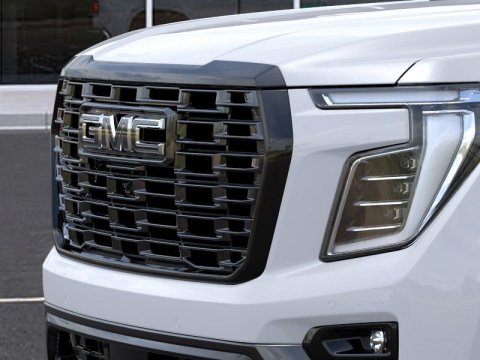 New Glacier White Tricoat 2026 GMC Yukon XL Denali Ultimate 4WD - photo 13 - Stock #261362