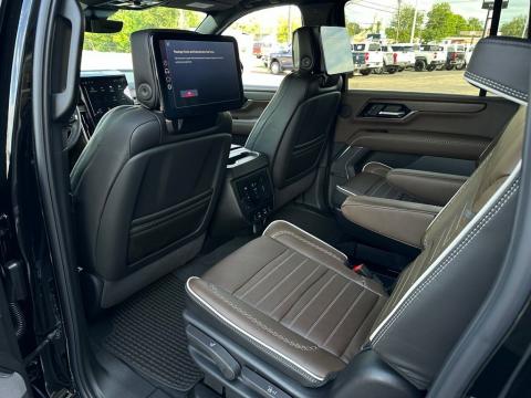 New Onyx Black 2026 GMC Yukon XL Denali Ultimate 4WD - photo 16 - Stock #261083