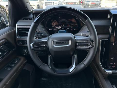 New Onyx Black 2026 GMC Yukon XL Denali Ultimate 4WD - photo 19 - Stock #261083