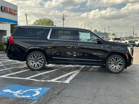 New Onyx Black 2026 GMC Yukon XL Denali Ultimate 4WD - photo 4 - Stock #261083