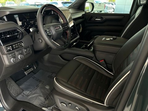 New Midnight Pine 2026 GMC Yukon AT4 Ultimate 4WD - photo 10 - Stock #261182
