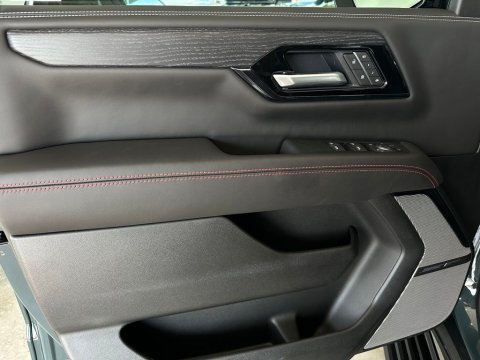 New Midnight Pine 2026 GMC Yukon AT4 Ultimate 4WD - photo 11 - Stock #261182