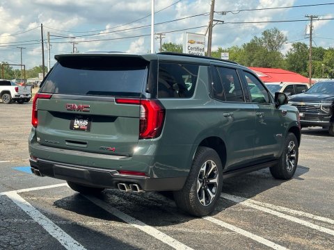 New Midnight Pine 2026 GMC Yukon AT4 Ultimate 4WD - photo 6 - Stock #261182