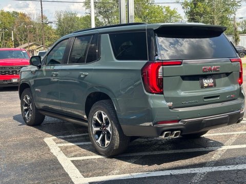 New Midnight Pine 2026 GMC Yukon AT4 Ultimate 4WD - photo 7 - Stock #261182