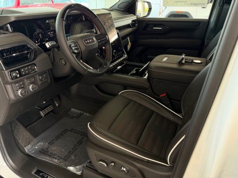 New Summit White 2026 GMC Yukon XL AT4 Ultimate 4WD - photo 10 - Stock #261229