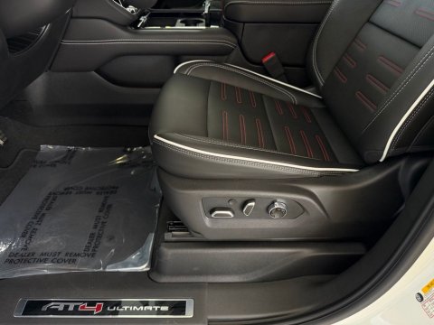 New Summit White 2026 GMC Yukon XL AT4 Ultimate 4WD - photo 12 - Stock #261229
