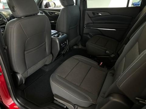 New Radiant Red Tintcoat 2026 Chevrolet Traverse LT FWD - photo 15 - Stock #260833