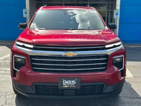 New Radiant Red Tintcoat 2026 Chevrolet Traverse LT FWD - photo 2 - Stock #260833