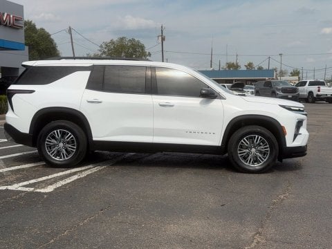 Pre-Owned Summit White 2026 Chevrolet Traverse LT FWD - photo 5 - Stock #A1104