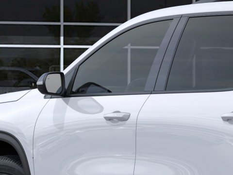 New Summit White 2026 Chevrolet Traverse LT FWD - photo 12 - Stock #261381