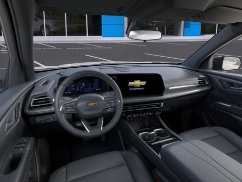 New Summit White 2026 Chevrolet Traverse LT FWD - photo 15 - Stock #261381