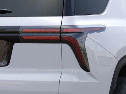 New Summit White 2027 Chevrolet Traverse LT FWD - photo 11 - Stock #270026