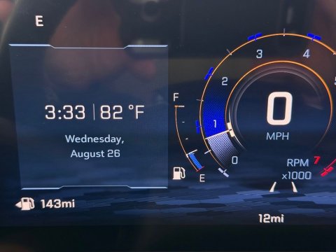 New Summit White 2027 Chevrolet Traverse LT FWD - photo 23 - Stock #270026