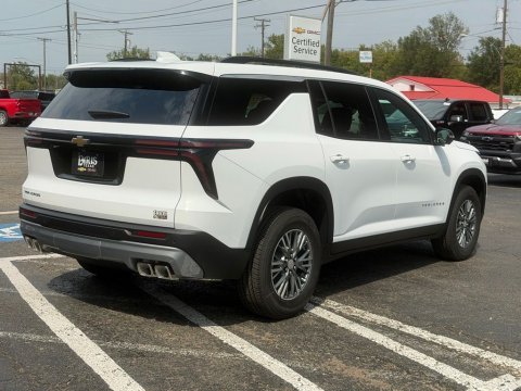 New Summit White 2027 Chevrolet Traverse LT FWD - photo 6 - Stock #270026