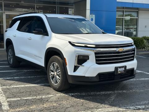  New 2026 Chevrolet Traverse LT Stock#260184 Summit White FWD 