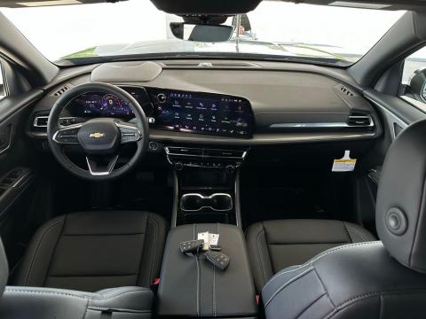 New Lakeshore Blue Metallic 2026 Chevrolet Traverse LT FWD - photo 20 - Stock #260794