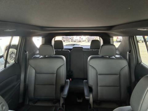 New Lakeshore Blue Metallic 2026 Chevrolet Traverse LT FWD - photo 26 - Stock #260794