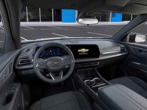 New Summit White 2026 Chevrolet Traverse LT FWD - photo 15 - Stock #261192