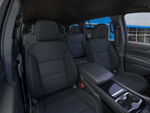 New Sterling Gray Metallic 2026 Chevrolet Traverse LT FWD - photo 16 - Stock #260835