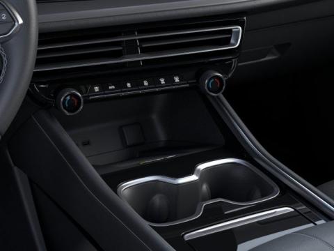 New Sterling Gray Metallic 2026 Chevrolet Traverse LT FWD - photo 23 - Stock #260835