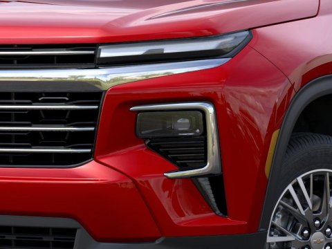 New Radiant Red Tintcoat 2027 Chevrolet Traverse LT FWD - photo 10 - Stock #270029