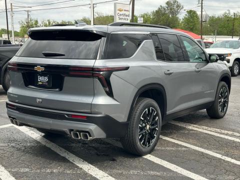 New Sterling Gray Metallic 2026 Chevrolet Traverse LT FWD - photo 6 - Stock #260787